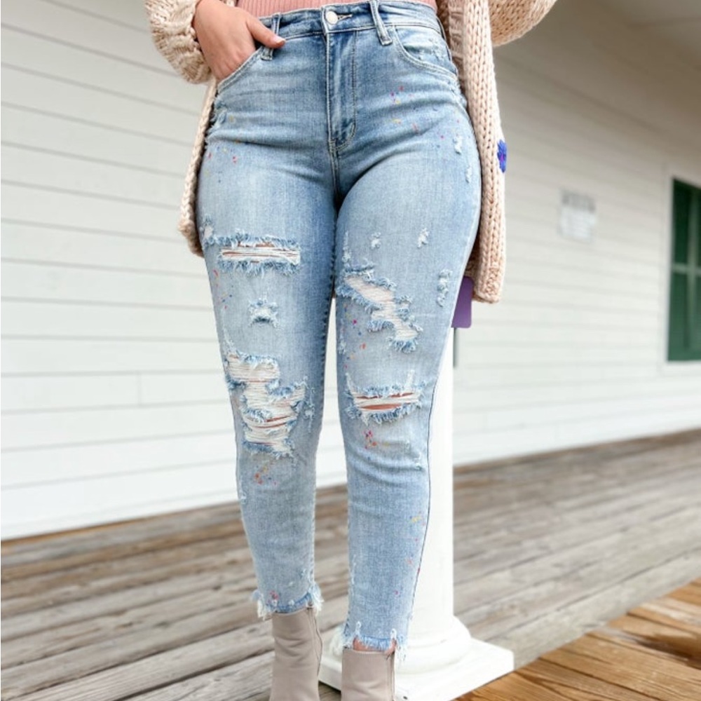 Judy blue high rise distressed paint splatter jeans